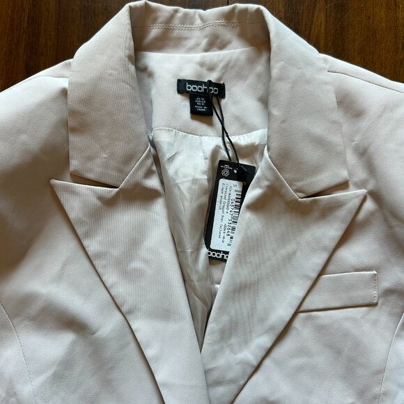 NWT Boohoo Women Oversized Cropped Boxy Tailored Blazer Size 12 Cream - Picture 7 of 15